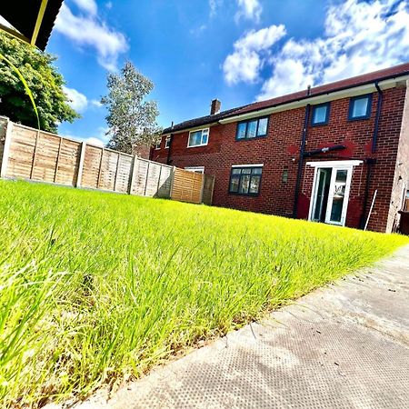 Home Away From Home Bury  Exterior foto